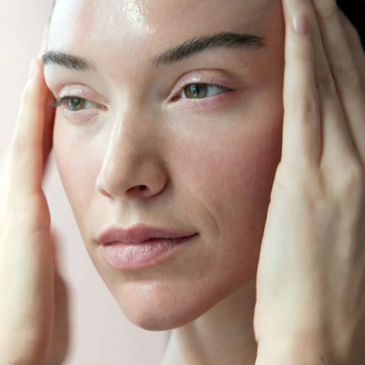 Bioelements MOISTURE X10 | Intensyviai drėkinantis serumas