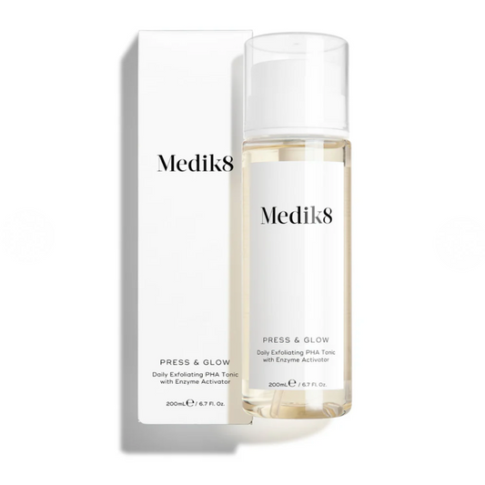Medik8 PRESS&GLOW | Švelniai eksfolijuojantis tonikas
