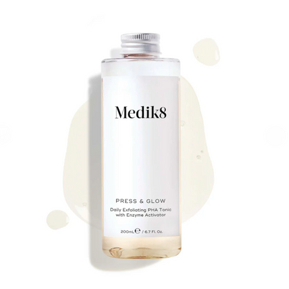 Medik8 PRESS&GLOW | Švelniai eksfolijuojantis tonikas