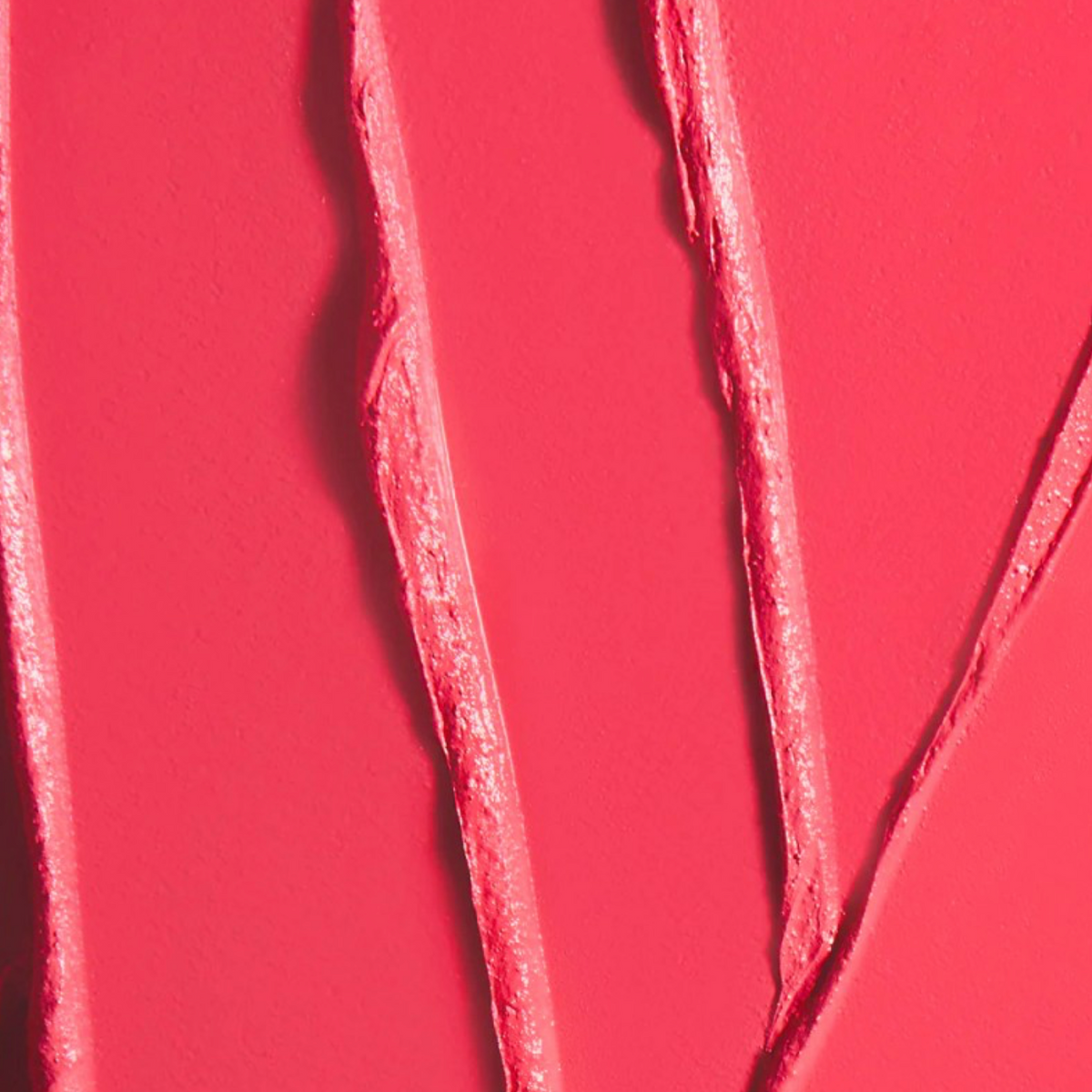 VIVID LUXE CRÈME BLUSH | Cream blush, lipstick, and eyeshadow