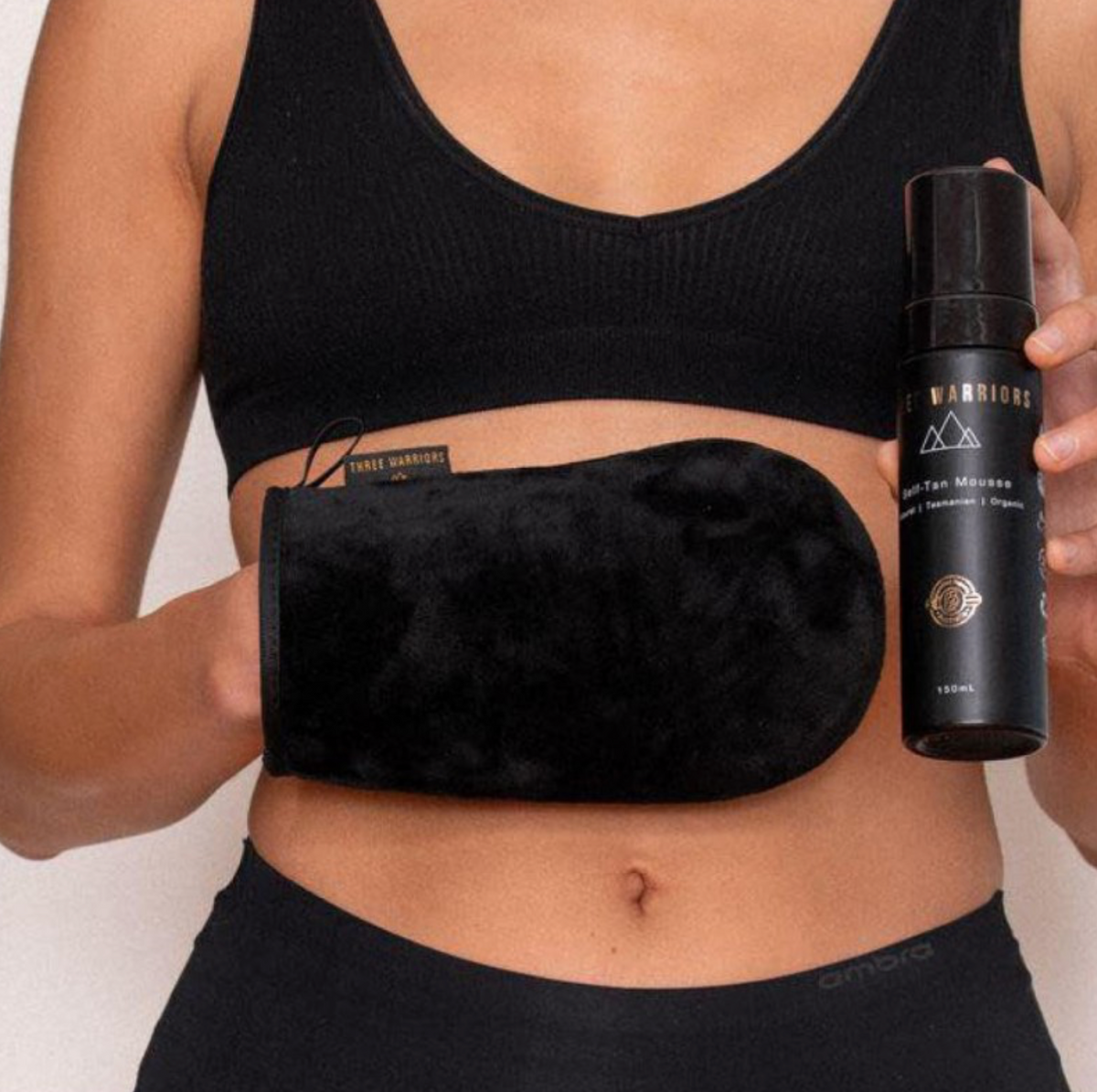Three Warriors ECO-FRIENDLY TANNING MITT | Ekologiška savaiminio įdegio aplikavimo pirštinė