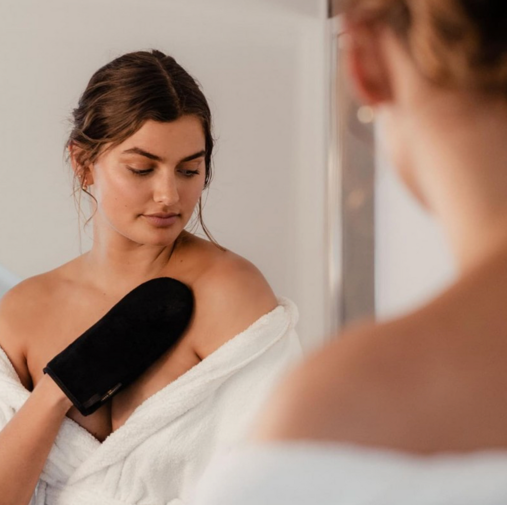 Three Warriors ECO-FRIENDLY TANNING MITT | Ekologiška savaiminio įdegio aplikavimo pirštinė