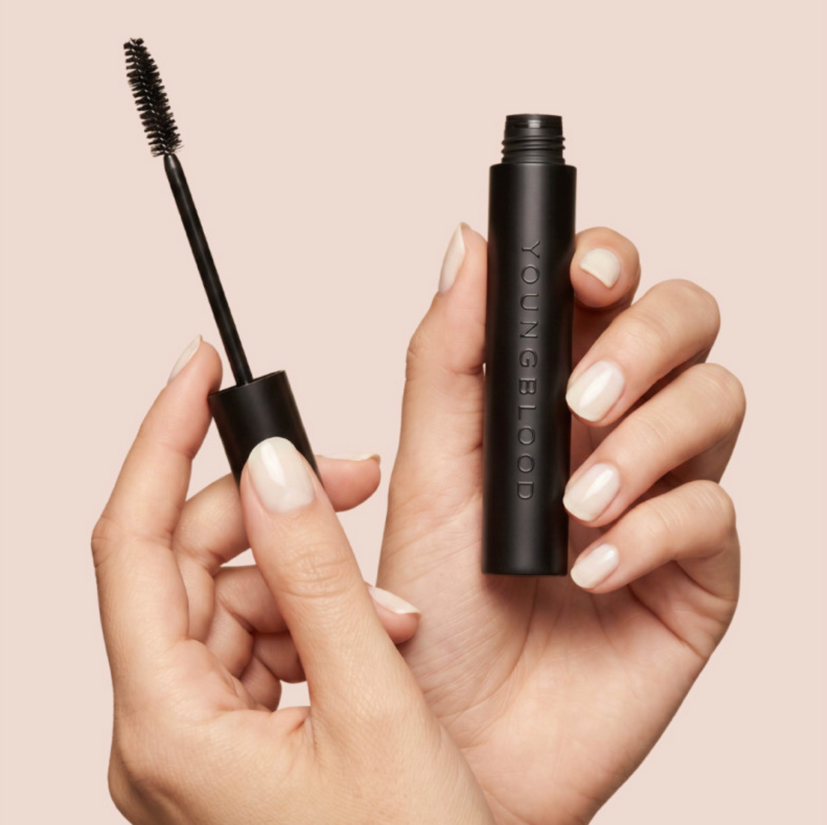 Youngblood EVERLASH™ MINERAL LENGTHENING MASCARA | Mineralinis ilginantis blakstienų tušas