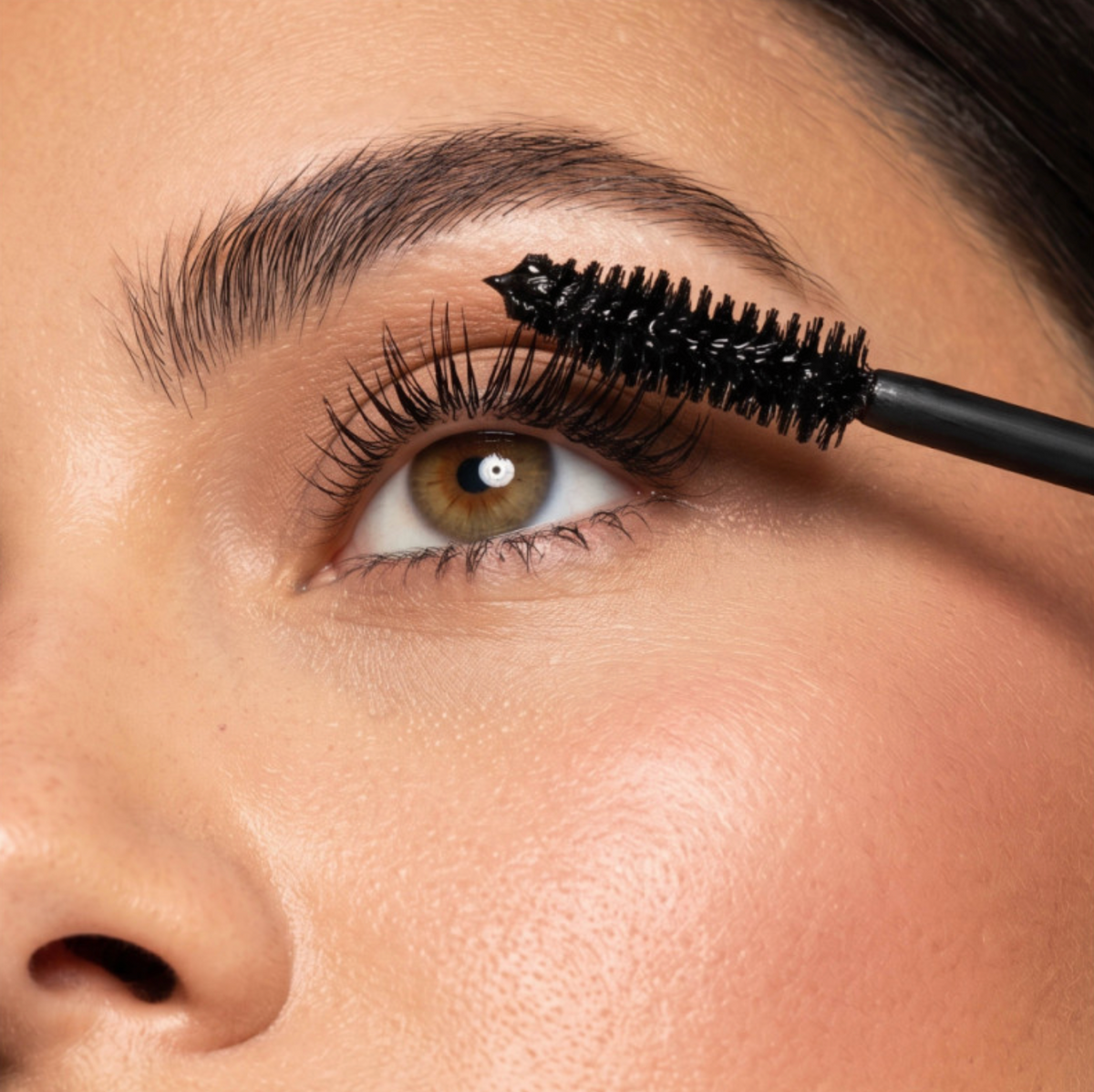 Youngblood EVERLASH™ MINERAL LENGTHENING MASCARA | Mineralinis ilginantis blakstienų tušas
