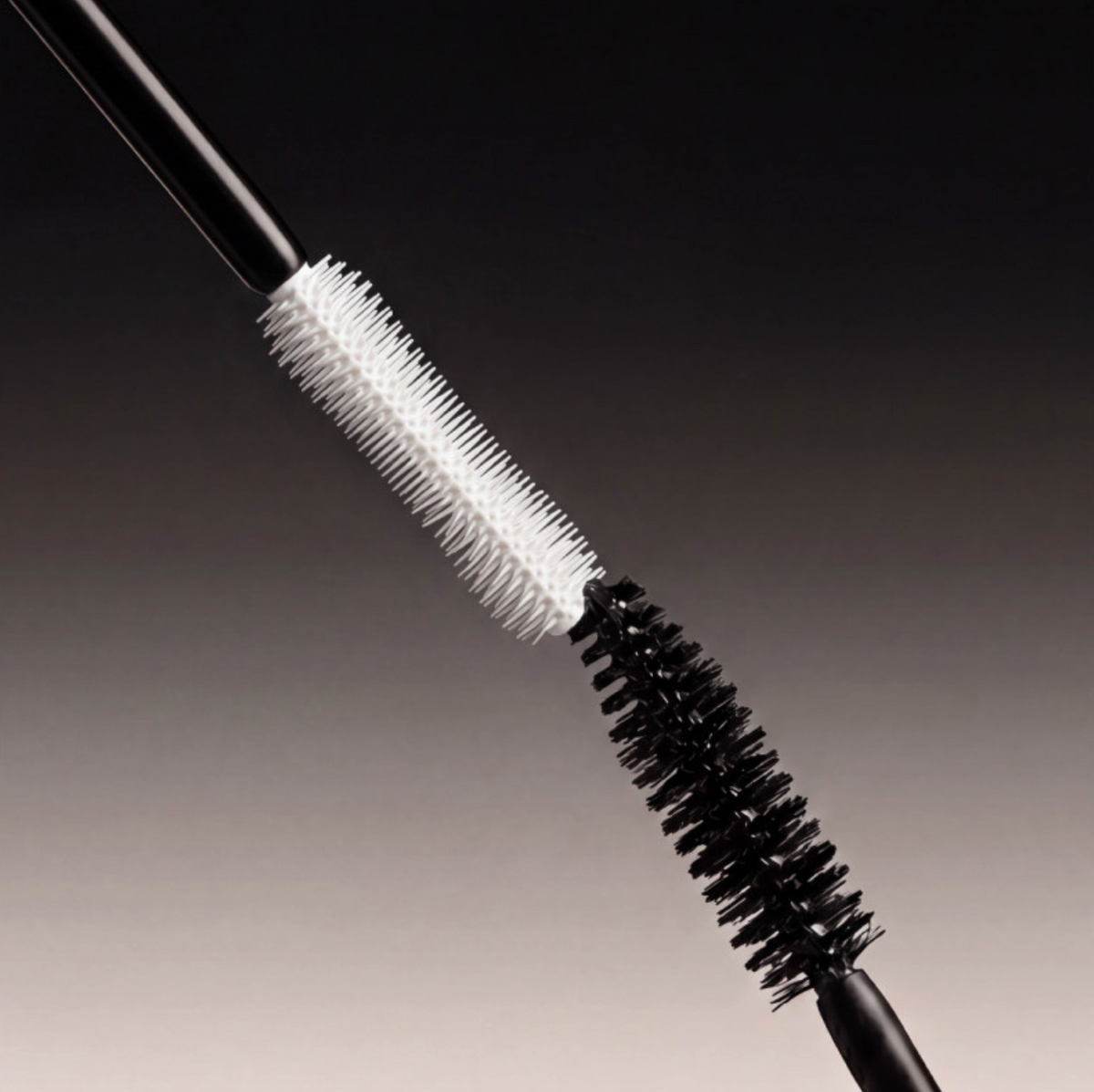 Youngblood EVERLASH™ MINERAL LENGTHENING MASCARA | Mineralinis ilginantis blakstienų tušas